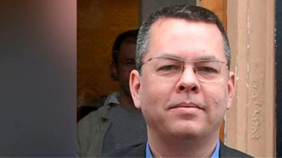 Ο Αμερικανός πρέσβης στην Τουρκία επισκέφθηκε τον πάστορα Μπράνσον